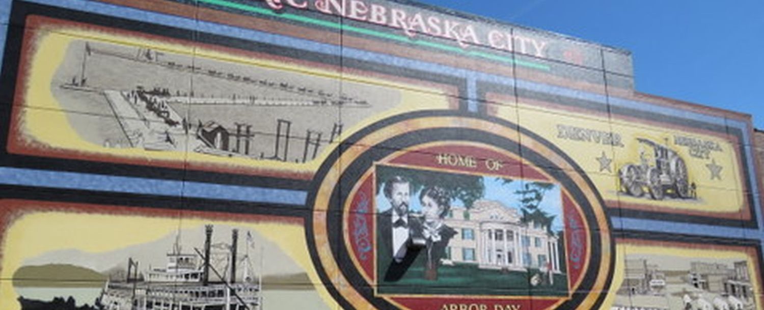 wall mural depicts historical theme